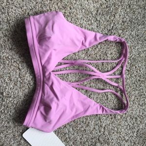 Lululemon Raise the Barre Bra - pink